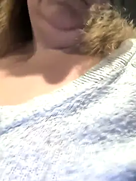 jusichka's Live XXX Chat