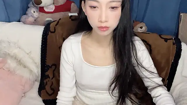 Lili-2's Live XXX Chat