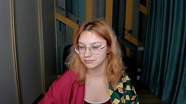 AngelinaLow's Live XXX Chat