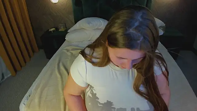 Chloee_White's Live XXX Chat