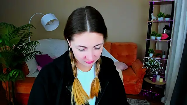 SensitiveSooul's Live XXX Chat