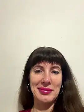 LadyLuxLover's Live XXX Chat