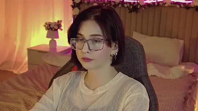 ElenaSomerhalder's Live XXX Chat