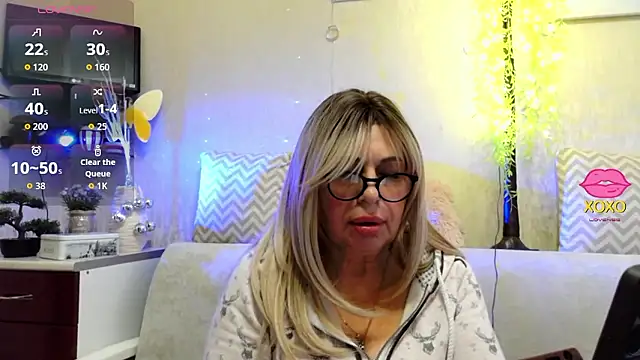 SusieNoreen's Live XXX Chat