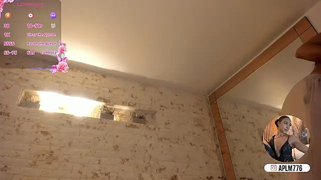 grace_daviss' Live XXX Chat