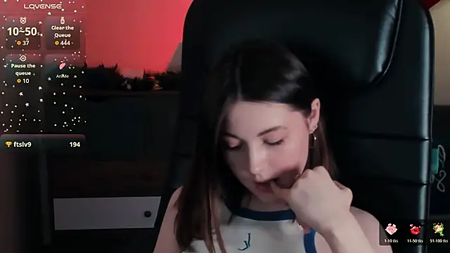 Kimmie_shine's Webcam Show