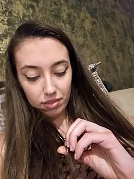 Virggin_Squirt's Webcam Show