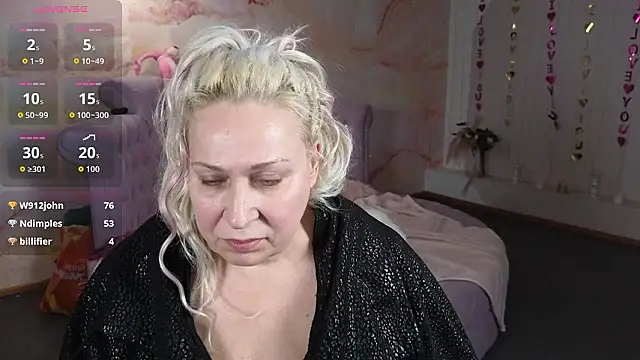 Penelope_Pinky's Webcam Show