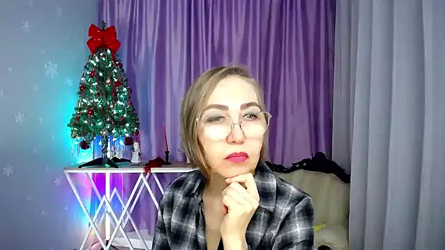 queen_a_n_i's Webcam Show