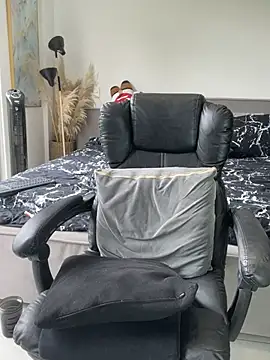 DimitriSullivan_'s Webcam Show