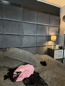 ElaaPerez's Webcam Show