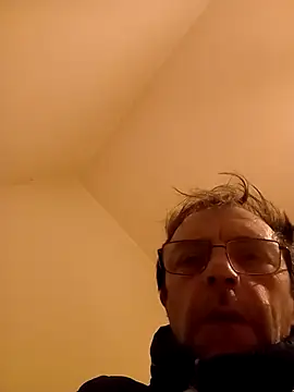 0plmkn0p9o's Webcam Show