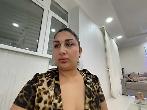 Sinaya-3's Webcam Show