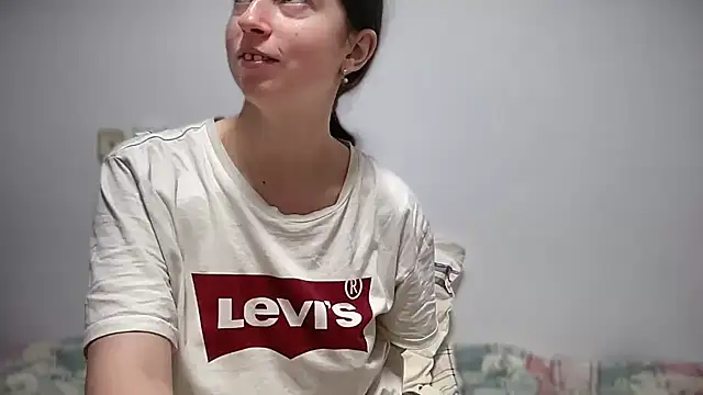 Aphr0ditee: вебкам-шоу