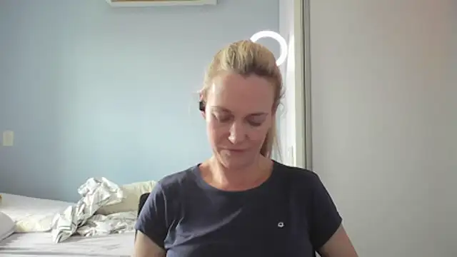 Annylove1's Webcam Show