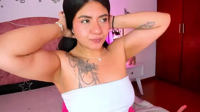 DesireSweet's Webcam Show