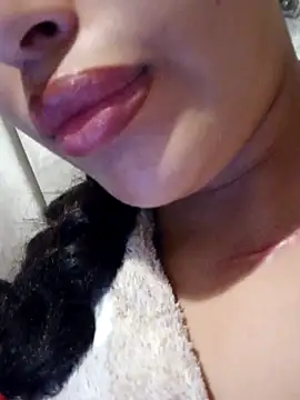 Sexlove1xo Adlı Modelin Web Kamerası Şovu