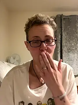 Curvy-Jinx Adlı Modelin Web Kamerası Şovu