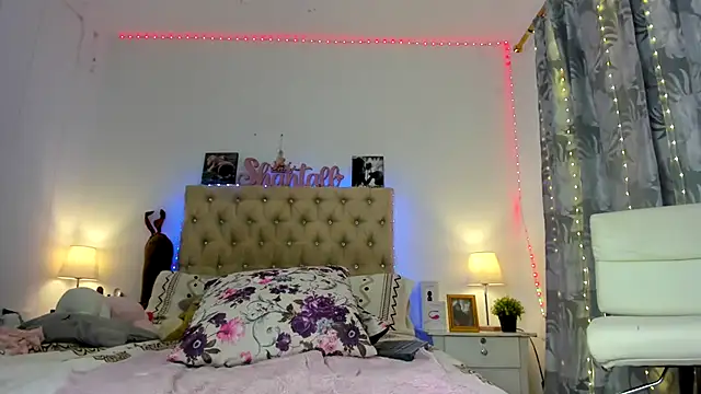 shantallhotxx's Webcam Show