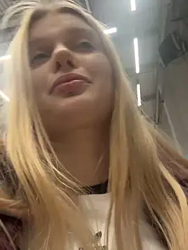 ann_ewu's Webcam Show