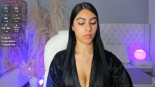 Emily_roux: онлайн-секс-чат