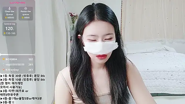 KipSukHee_sooni: онлайн-секс-чат