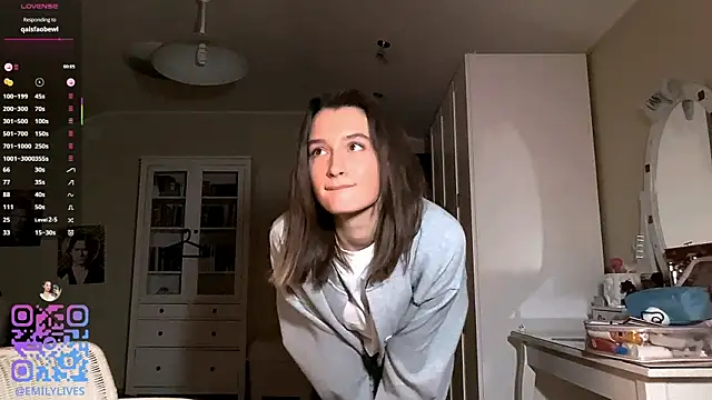 DarlineBrustera: онлайн-секс-чат