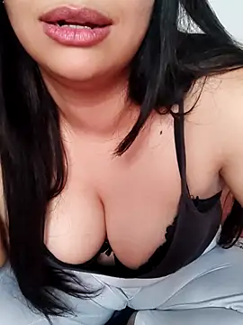 sexy_arabiangirl's Webcam Show