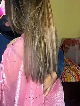 HOT-CUPAL22 Show in webcam