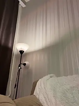 Chatroom XXX en direct de SunnyShiney