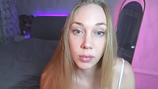 AngelicElite's Live XXX Chat