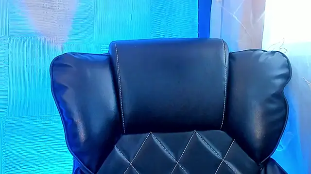 AliceStevens_'s Live XXX Chat