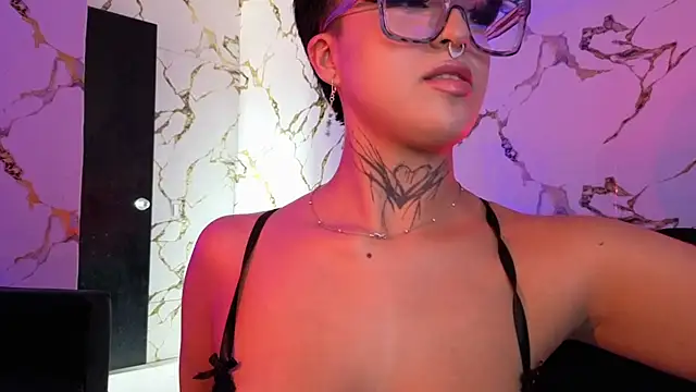 Rebeka-baker's Live XXX Chat