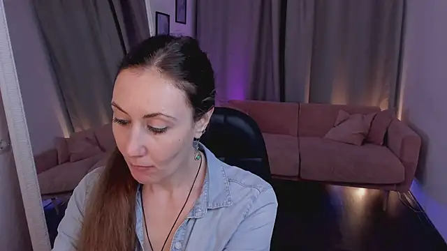 Juliet_Jamess' Live XXX Chat