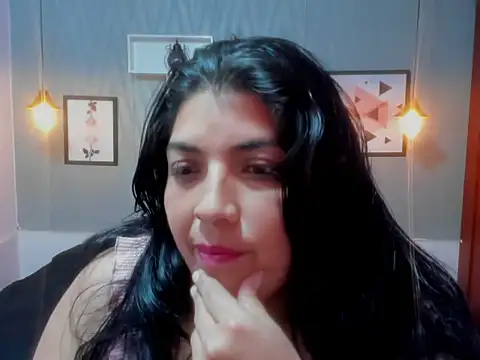 Chantall_clk's Live XXX Chat