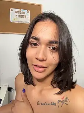 MiaMorenoo's Live XXX Chat