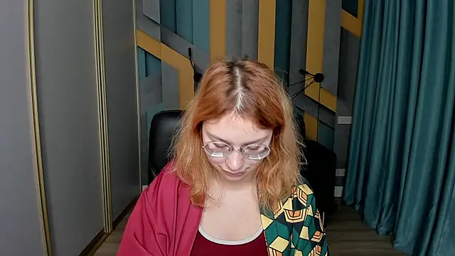 AngelinaLow's Live XXX Chat