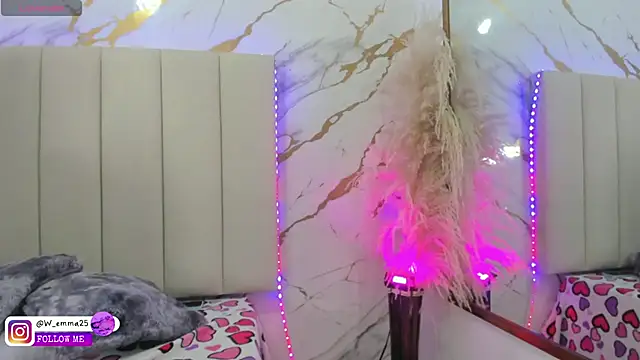 _Emma_whiitee_'s Live XXX Chat