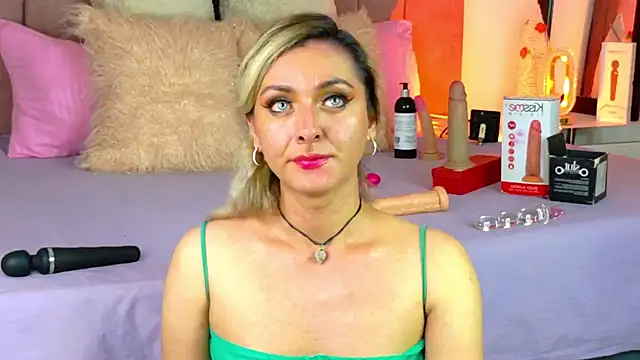 Show webcam de Lunitaa_Diva