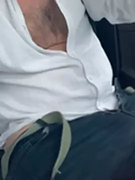 Chatroom XXX en direct de Frredd22