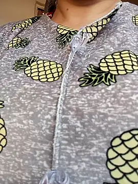 Rouzalinda_1 Adlı Modelin Web Kamerası Şovu