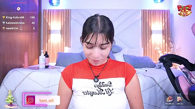 lila_minのウェブカメラショー