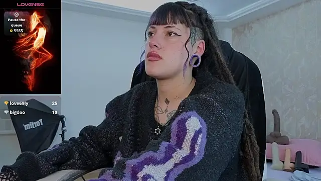 _sharlotte777's Live XXX Chat