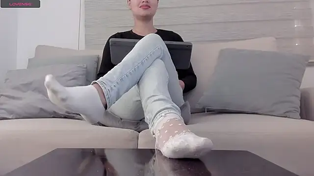 Ema_Larson's Live XXX Chat