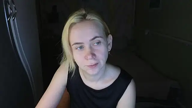 Riley_Roo's Live XXX Chat