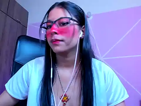 _ALLYSON18_'s Live XXX Chat