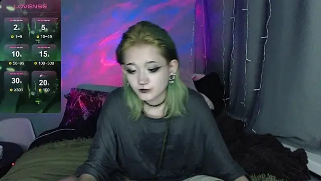 Milten-Trish's Live XXX Chat