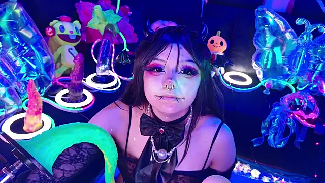 LaytonBox's Live XXX Chat