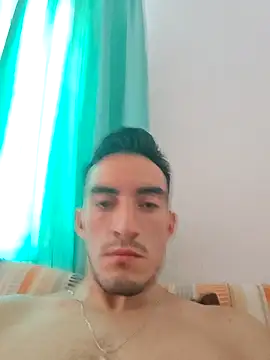 TommyMomentum's Webcam Show