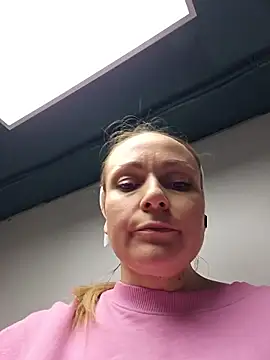 Bondgirl_013 Adlı Modelin Web Kamerası Şovu